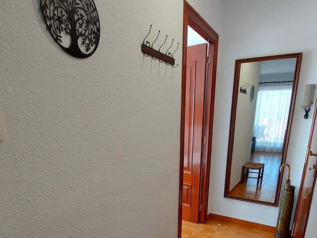 Sol Marina Apartment 萨洛 外观 照片